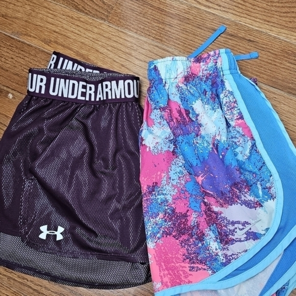2 pairs/1 Set Of Shorts Purple Under Armour & S Nike Mulit Color Splatter Cheer